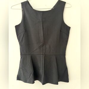 *NWT* Banana Republic Peplum Top - size 0